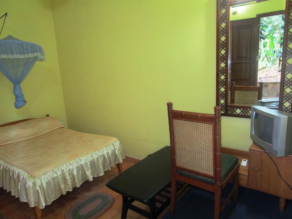 Hotel Shalini Anuradhapura Rom bilde